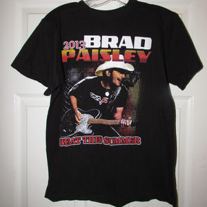 Brad Paisley 2013 Beat Summer Tour Concert T-Shirt